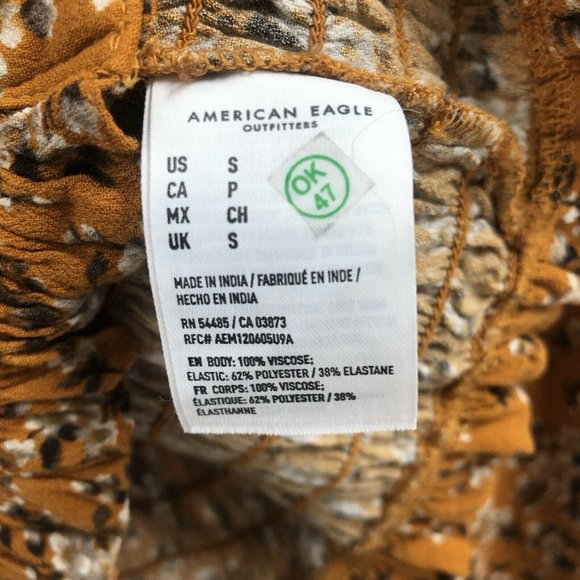 American Eagle Floral Crop Top Smocked Buttons S - Picture 4 of 5